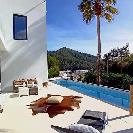 La Vida Cala Llonga (Ibiza)