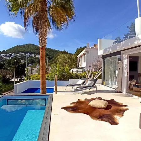 La Vida * Cala Llonga (Ibiza)